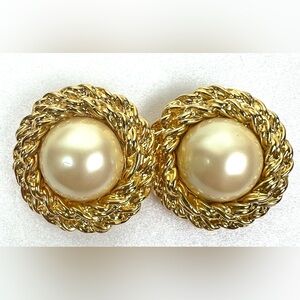 Vintage Joan Rivers Large Gold Tone Faux Pearl Statement Earrings